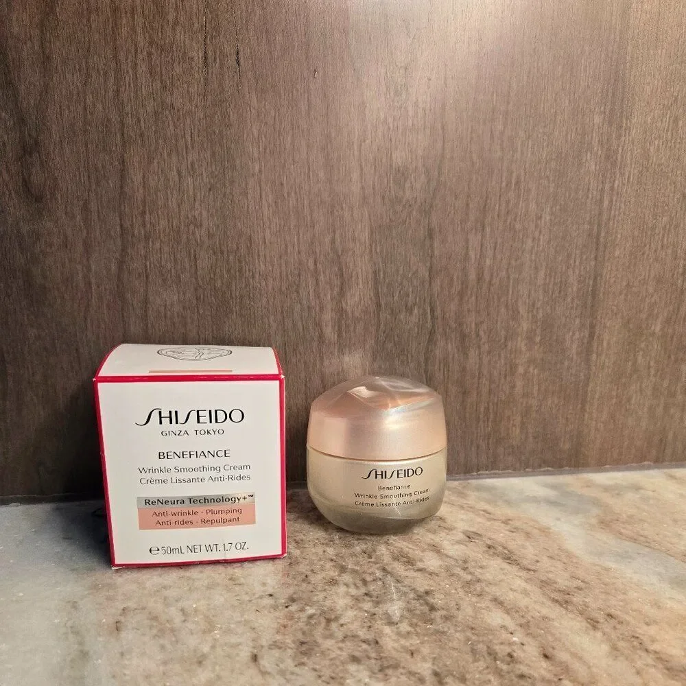 NIB SHISEIDO BENEFIANCE wrinkle smoothing cream
